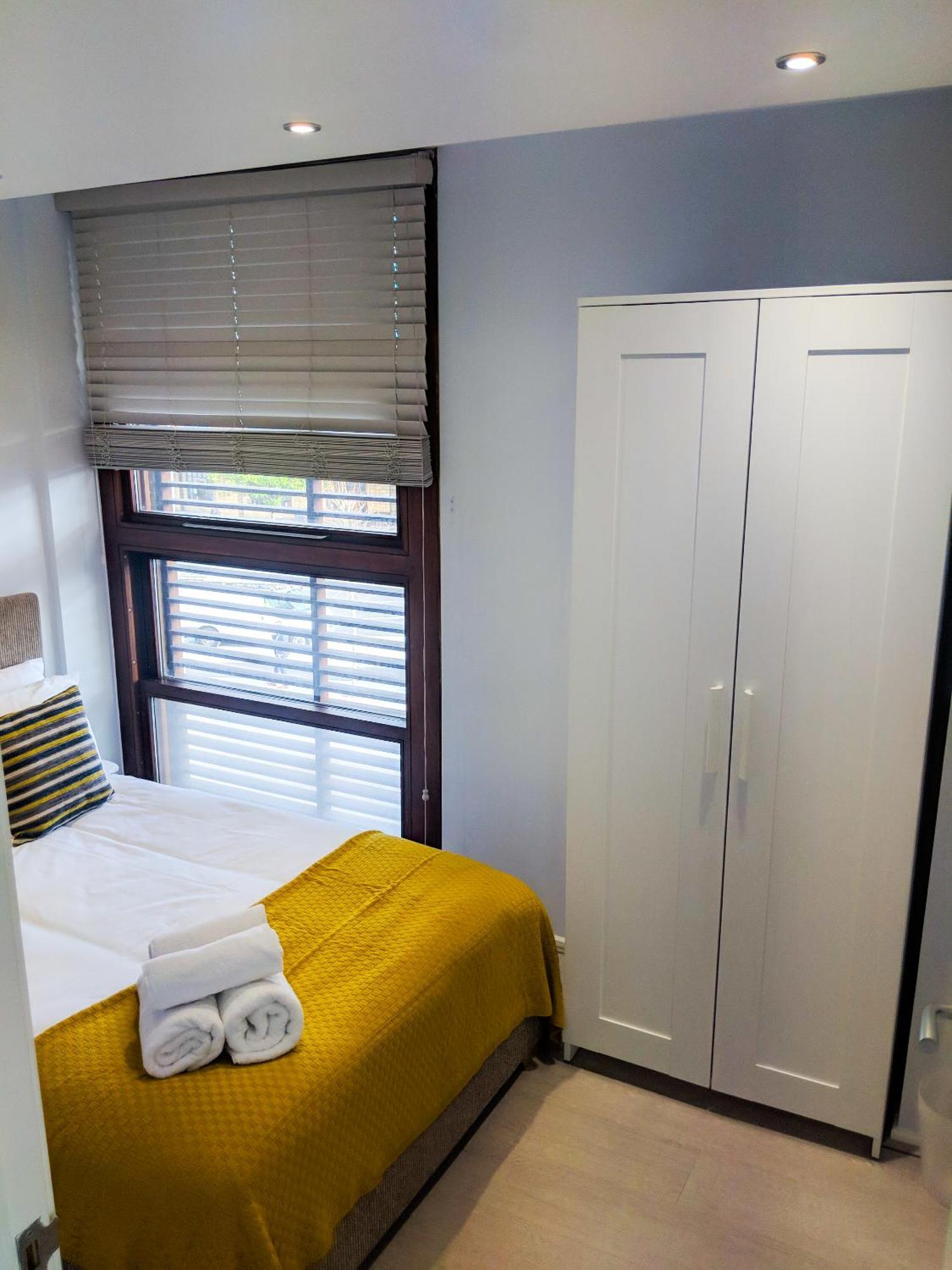 Lt Grove Apartment - Stratford ลอนดอน ภายนอก รูปภาพ